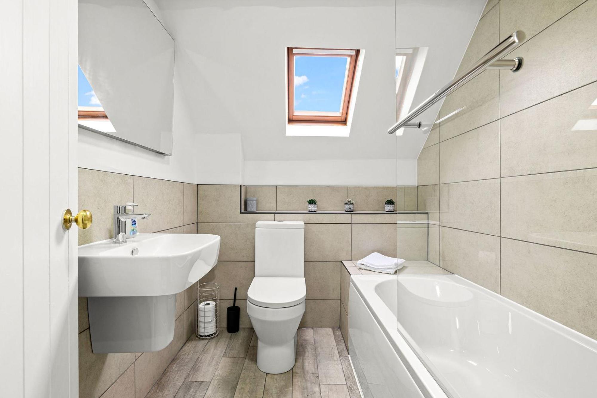 Bell Cottage By Ludlow Castle With Onsite Parking Ngoại thất bức ảnh